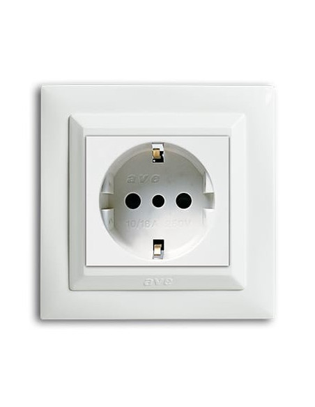 German Standard Schuko Socket 2P+T | I3C Group